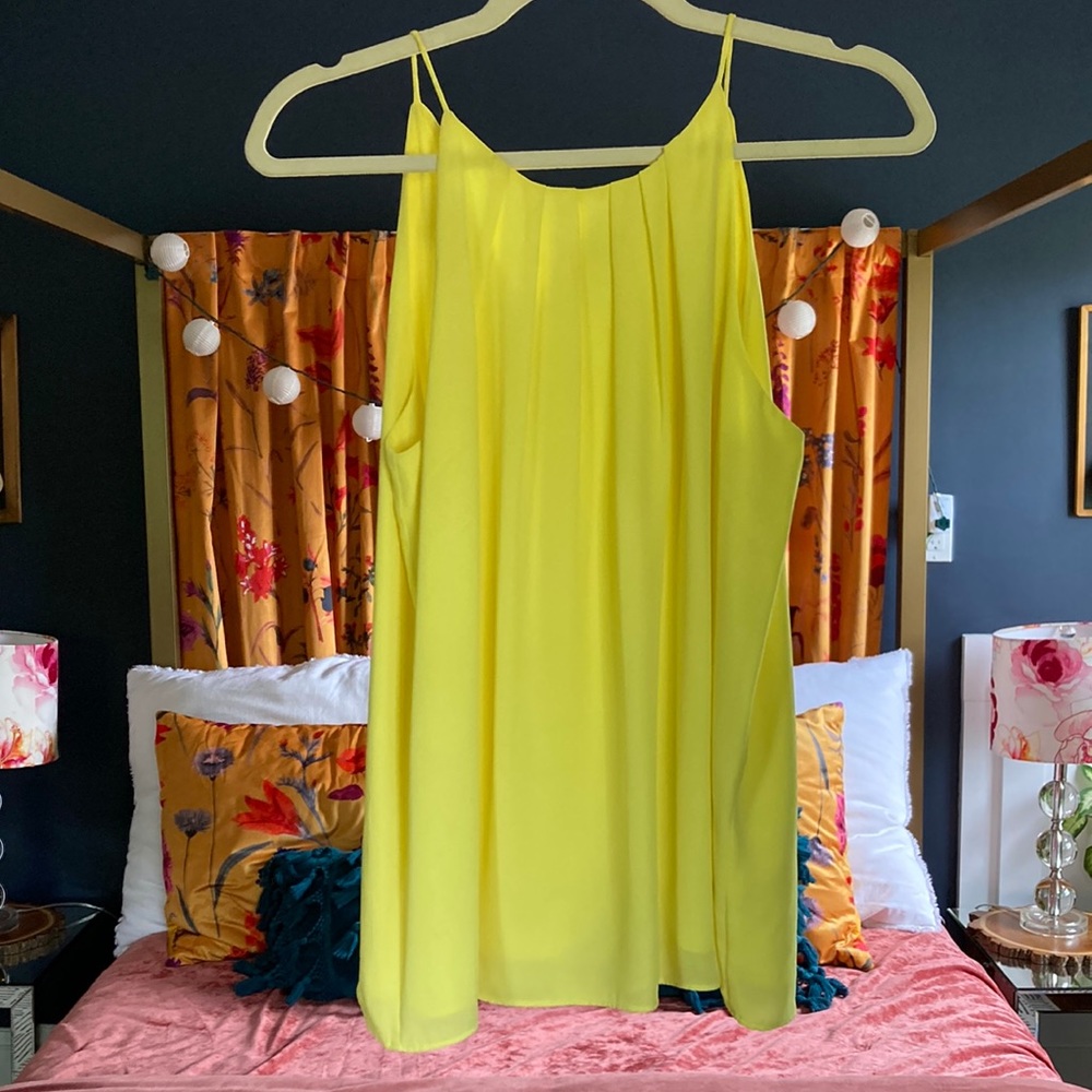 Yellow top